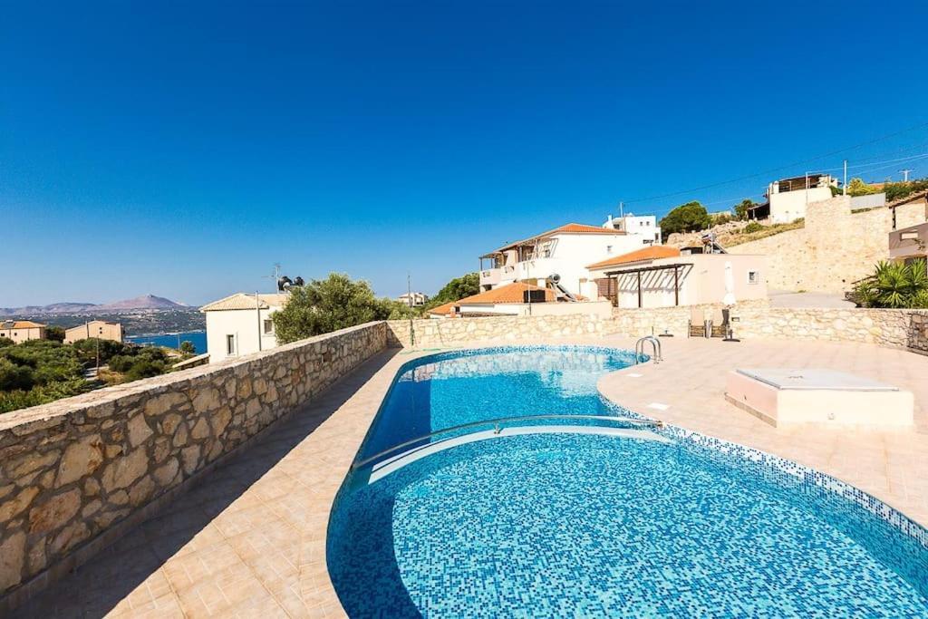 Villa Alysso Megala Chorafia Luaran gambar