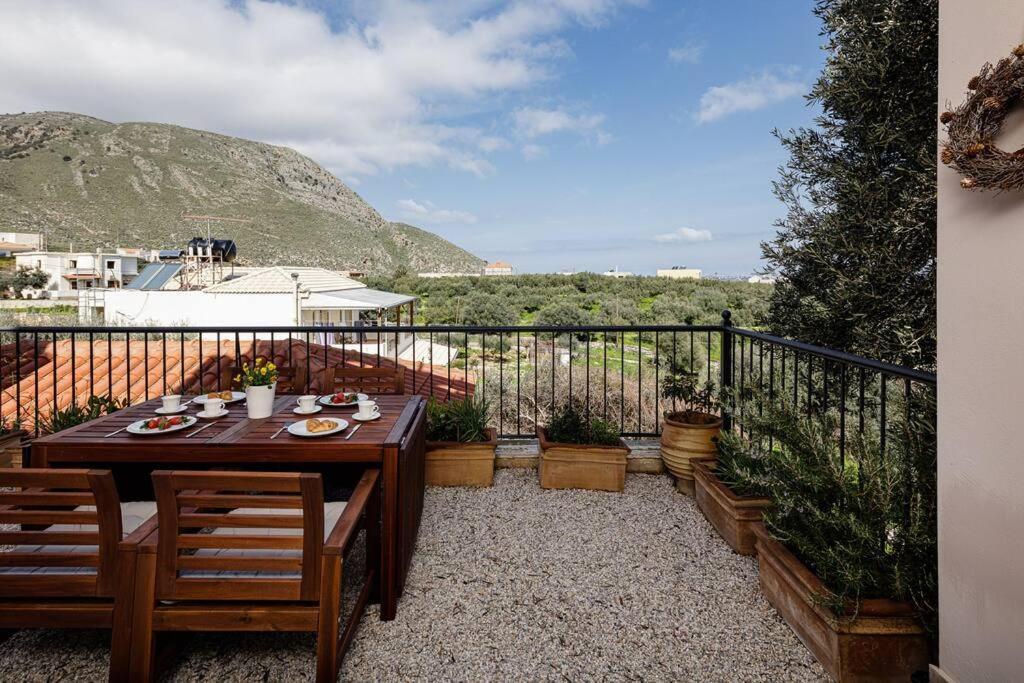 Villa Alysso Megala Chorafia Luaran gambar